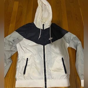 Nike Sportswear Windrunner Jacket (White/Grey/Black)